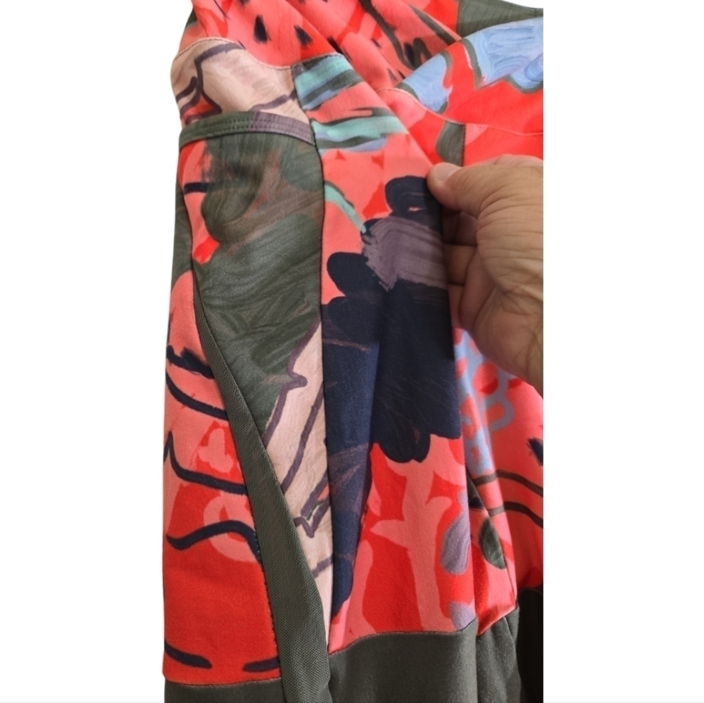 Gymshark Nikki Blakketter Limited Edition Olive Pineapple Leggings Small V Waist - Picture 6 of 12